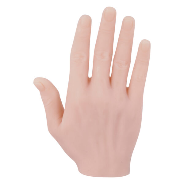 Mano de silicona beige para prácticas de tatuajes sobre fondo blanco