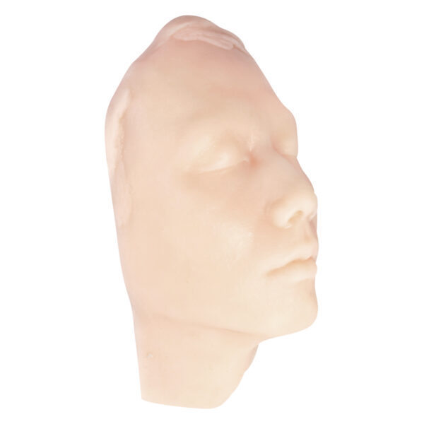 Modelo de cara de hombre en silicona beige sobre fondo blanco