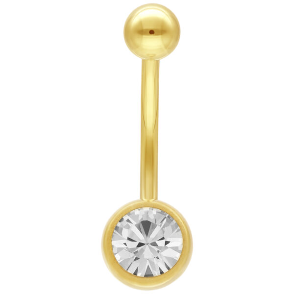 Piercing de ombligo dorado con cristal claro sobre fondo blanco