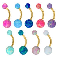 Doppel-Opal Bananabell in bunten Farben Goldfarbenes Titan-Bananabell mit bunten synthetischen Opalsteinen auf weißem Hintergrund