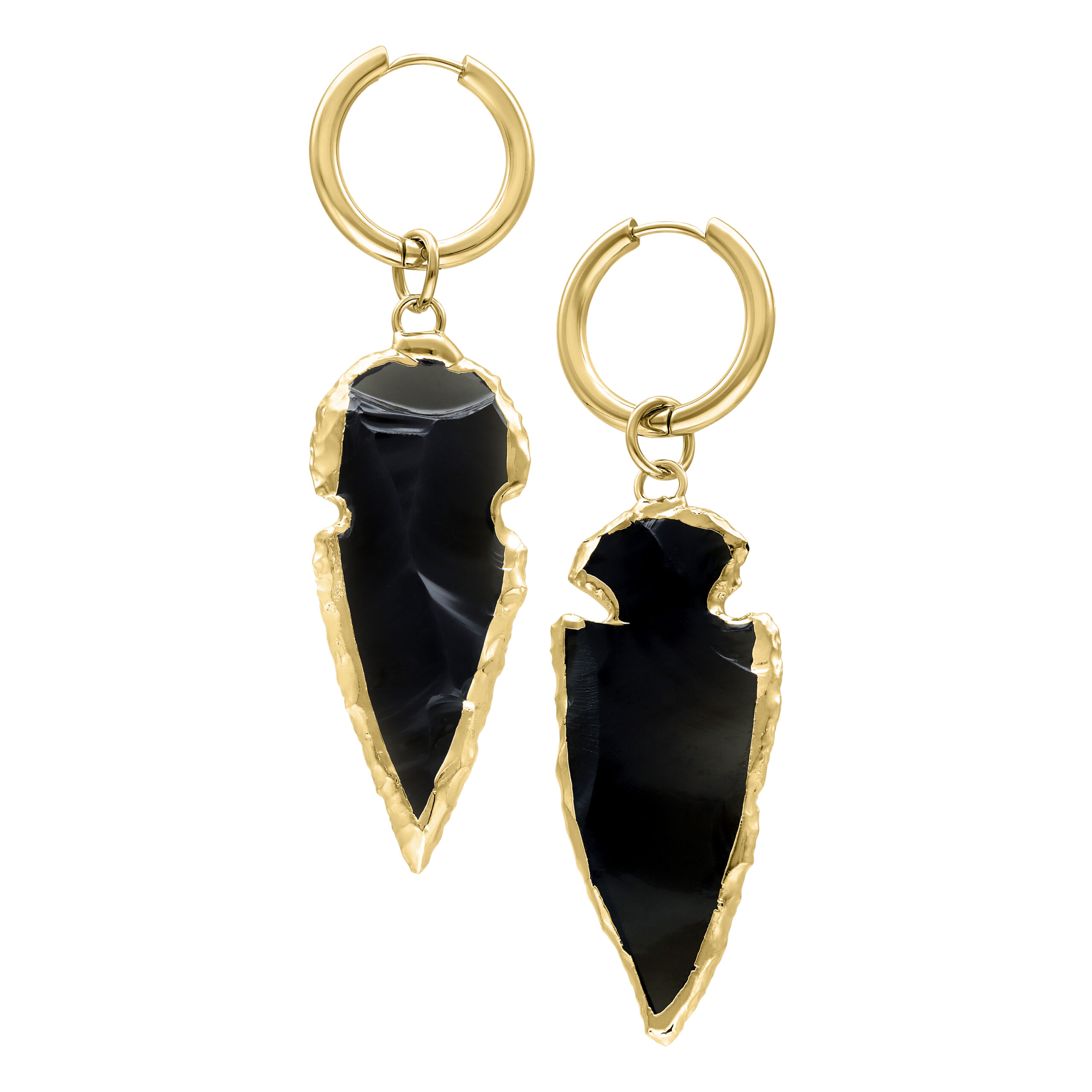 Mini Hoops dorados con colgante de obsidiana negra sobre fondo blanco