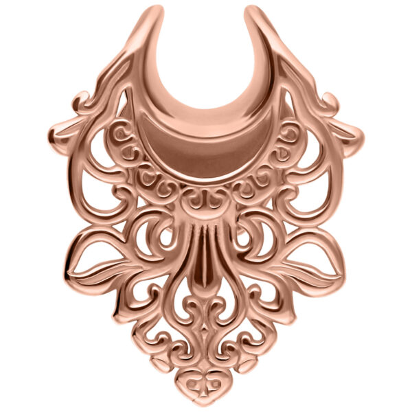Delicado Ear Saddle barroco en oro rosado de 8,0 mm sobre fondo blanco