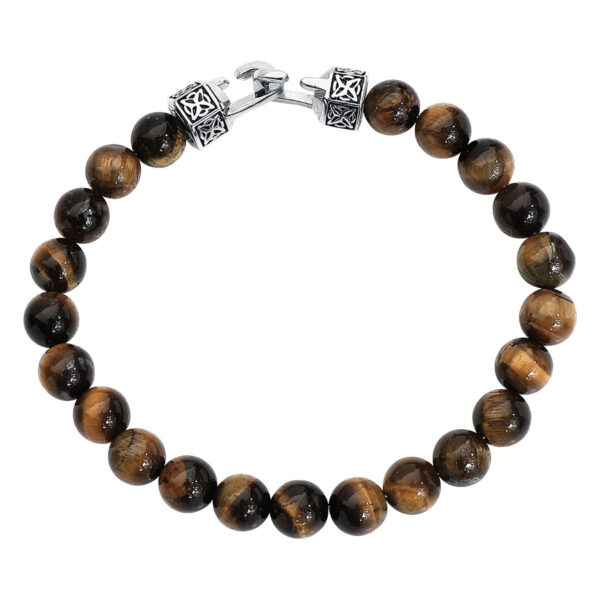 Pulsera unisex de ojo de tigre marrón con cierre de acero inoxidable sobre fondo blanco