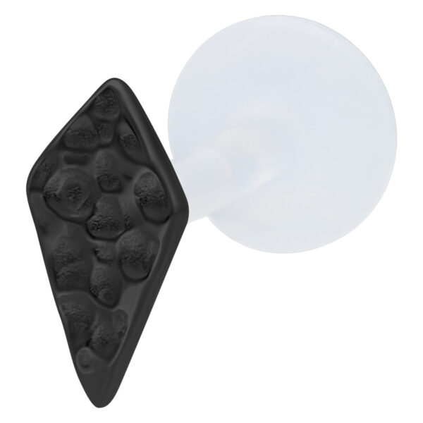 Labret negro en forma de rombo con textura martillada y cierre Push Fit