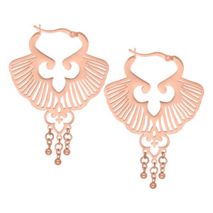 Roségoldene Ginkgo Leaf Ohrringe mit filigranem Design auf weißem Hintergrund