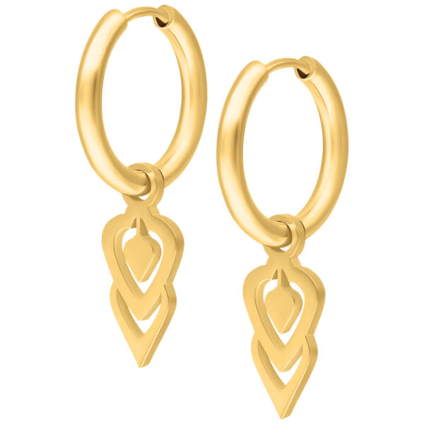 Aros de acero inoxidable dorados con colgante único sobre fondo blanco