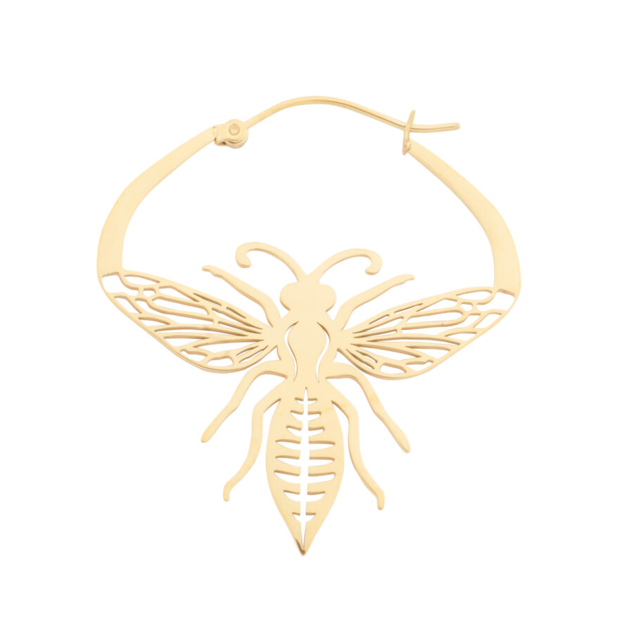 Pendientes dorados en forma de abeja de acero quirúrgico sobre fondo blanco