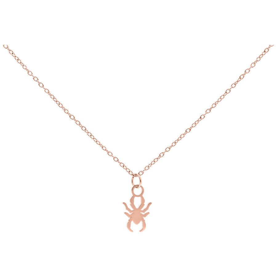 Collar de oro rosa con colgante de araña sobre fondo blanco