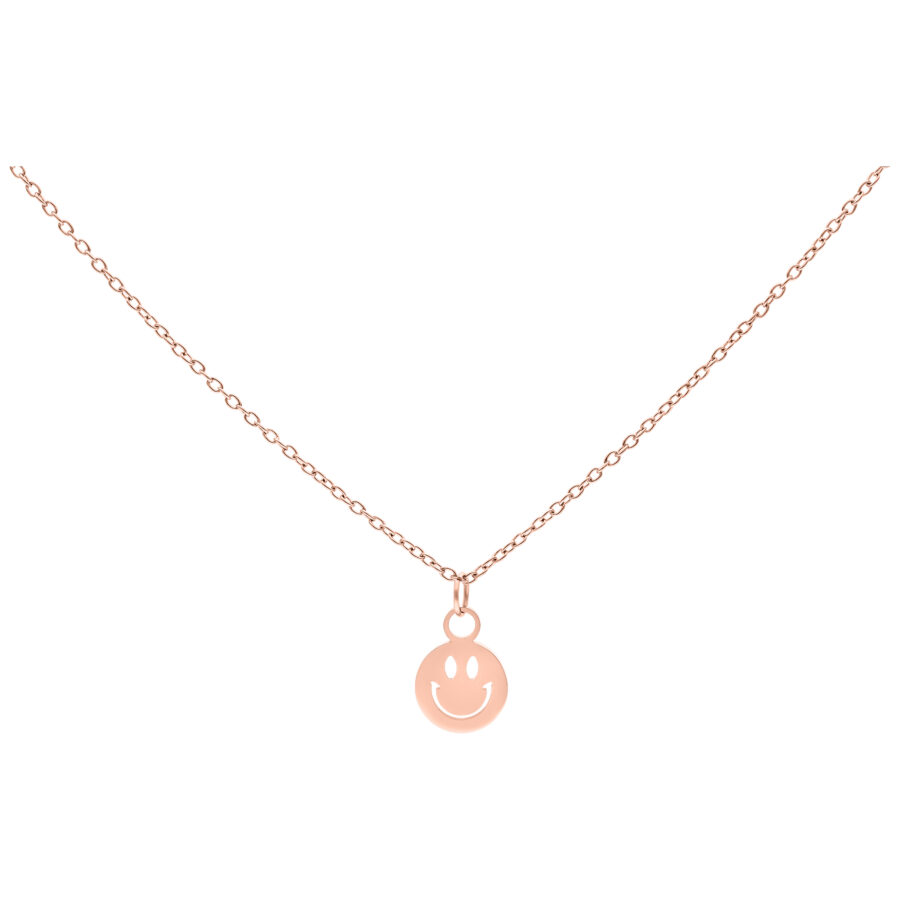 Cadena de oro rosa con colgante de Smiley sobre fondo blanco