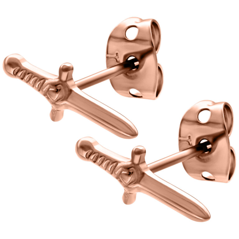 Pendientes de Espada en Oro Rosa sobre fondo blanco, alto brillo