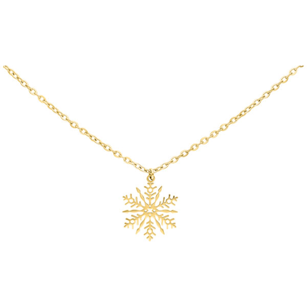 Collar dorado con colgante de copo de nieve sobre fondo blanco