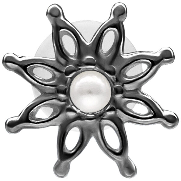 Labret de metal negro con tamaño de placa de 5,0 mm sobre fondo blanco