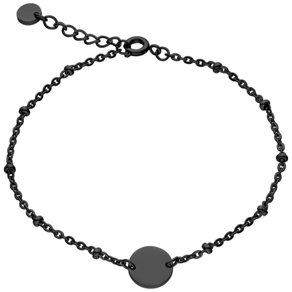 Pulsera negra de acero quirúrgico con perlas redondas sobre fondo blanco