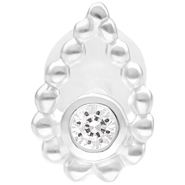Bead Drop Push Fit Labret plateado de 5 mm de largo sobre fondo blanco