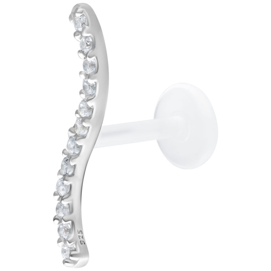 Labret plateado con fila de cristales de 5,0 mm sobre fondo blanco