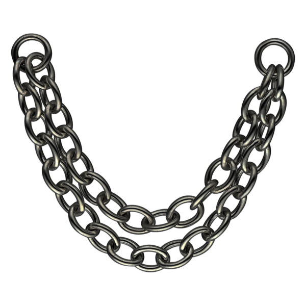 Cadena de piercing doble negra y plateada, 30mm, sobre fondo blanco
