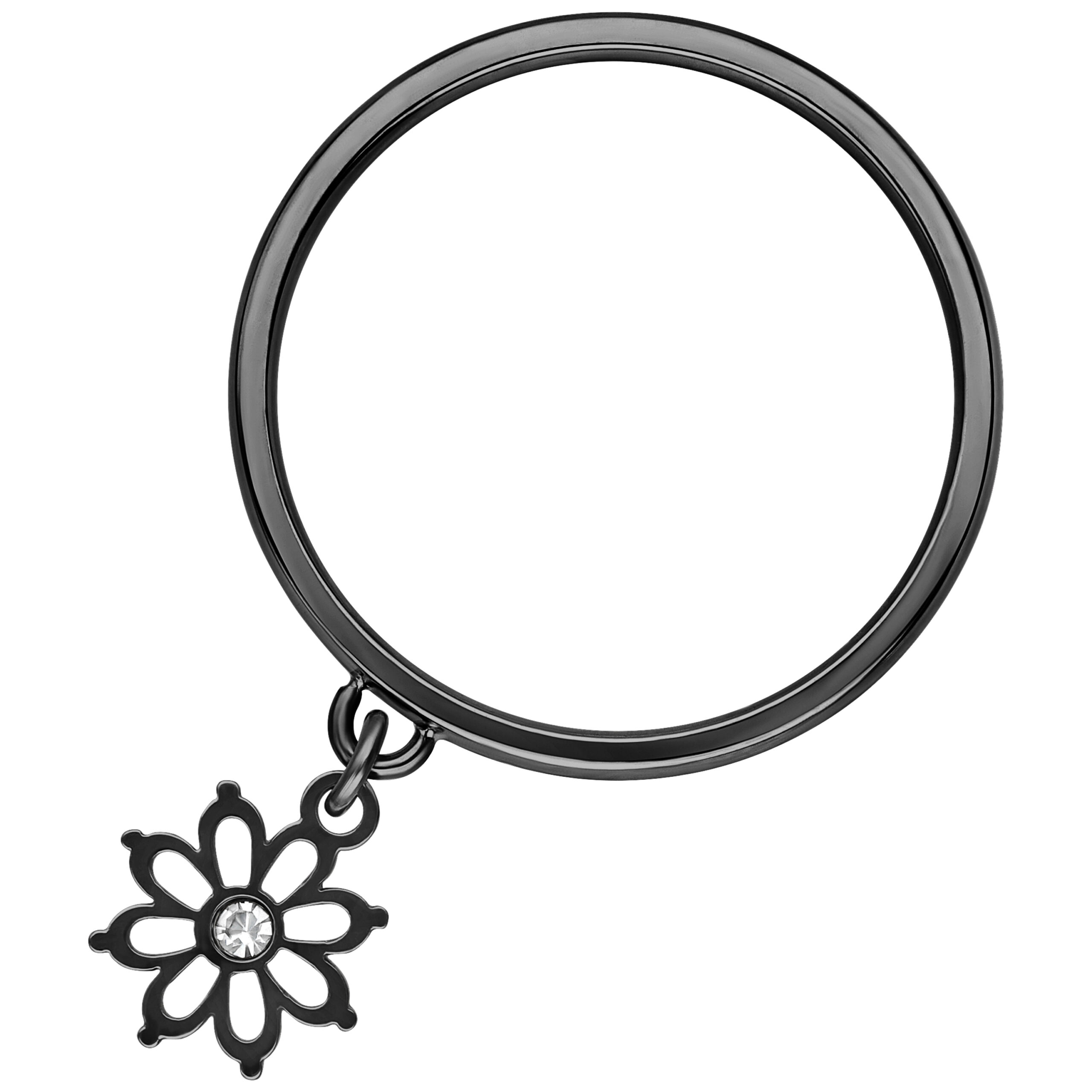 Anillo negro con colgante de flor en fondo blanco