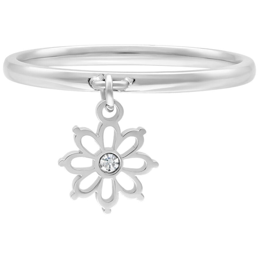 Anillo de plata de acero quirúrgico con colgante de flor sobre fondo blanco