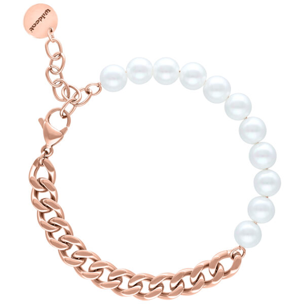 Pulsera de oro rosa con grandes perlas sobre fondo blanco