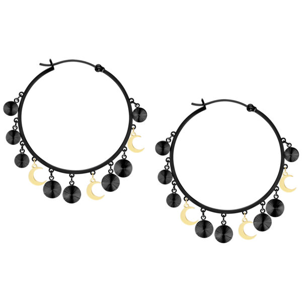 Aros negros con colgantes dorados y negros sobre fondo blanco