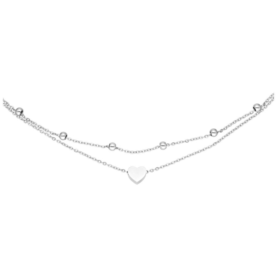 Pulsera plateada de doble hilera con colgante de corazón y bolas sobre fondo blanco