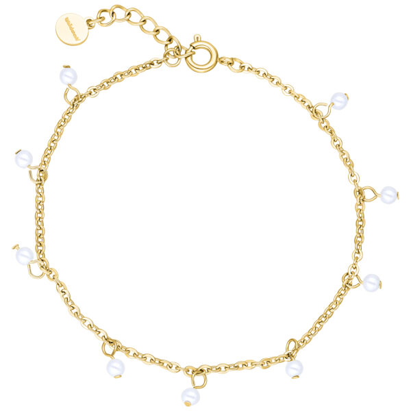 Pulsera dorada de acero quirúrgico con pequeñas perlas sobre fondo blanco