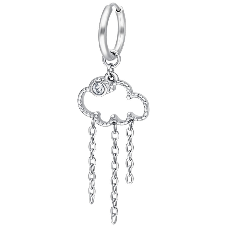 Aro de plata con colgante en forma de nube y cadenas sobre fondo blanco