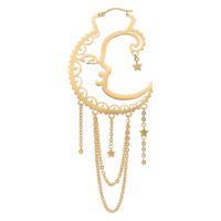 Oldschool Sun Moon Hoops - Pendientes Dorados Pendientes dorados en forma de luna con estrellas colgantes y cadenas sobre fondo blanco