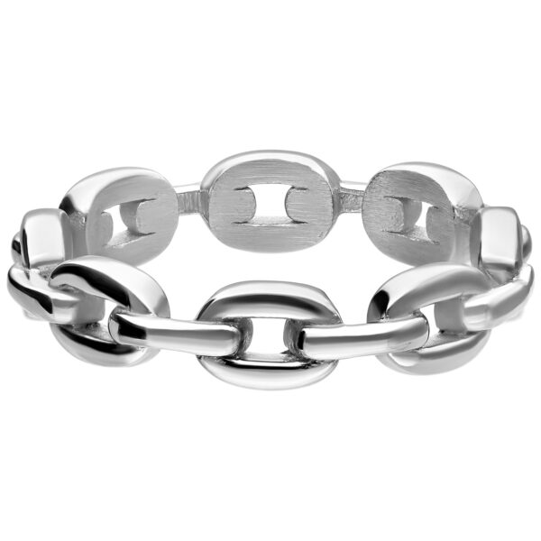 Anillo de eslabones de plata de acero quirúrgico 316L sobre fondo blanco