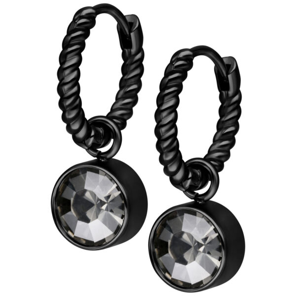 Aros retorcidos negros con cristal negro diamante sobre fondo blanco