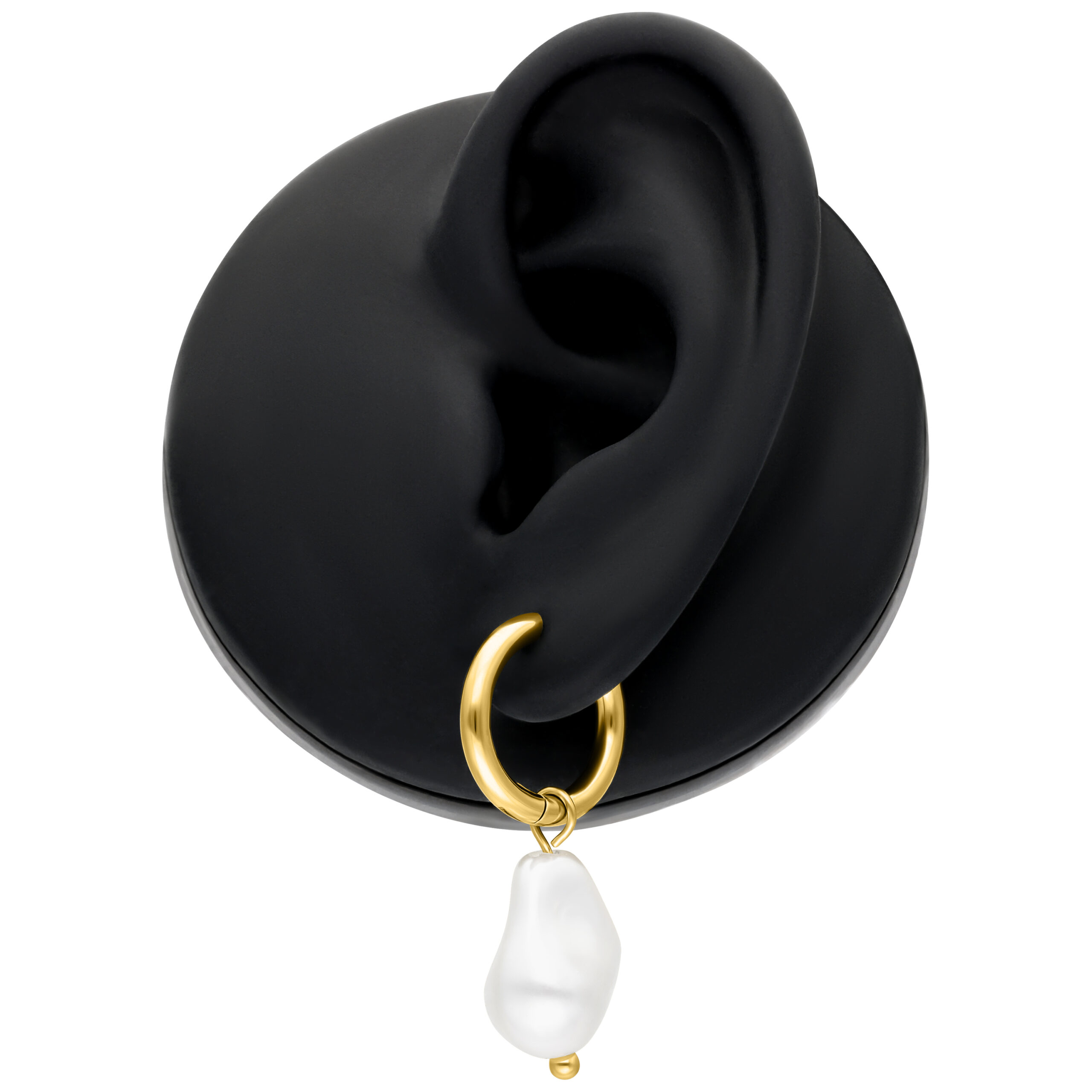 Goldene Barocke Perlenhoops an schwarzem Präsentationsständer