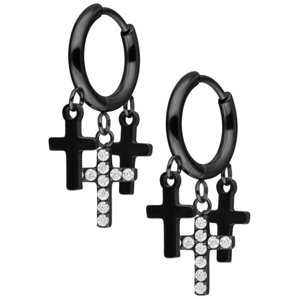 Aros negros con cruces colgantes, adornados con cristales claros, sobre fondo blanco