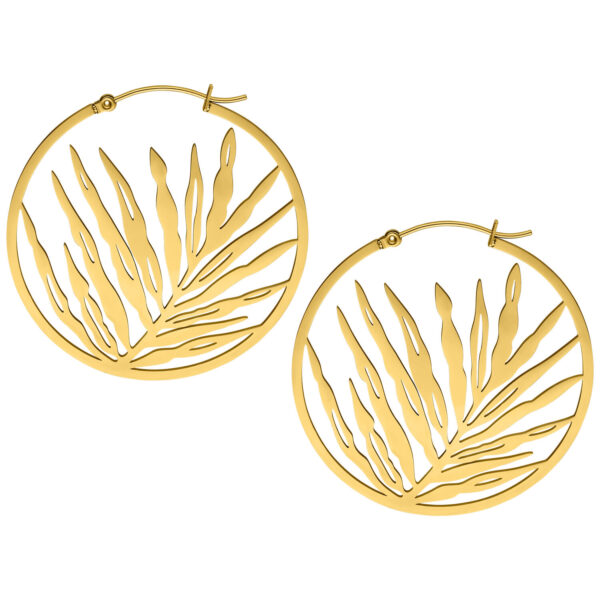 Pendientes dorados con diseño de hoja sobre fondo blanco