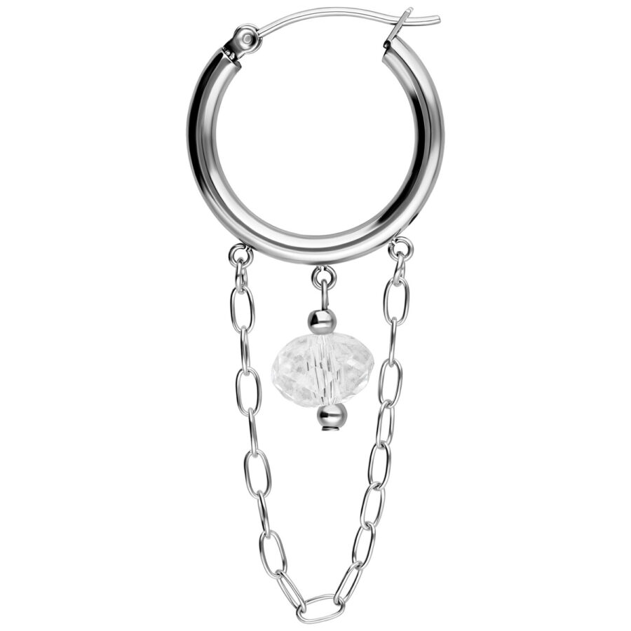 Pendiente plateado con cadenas y piedra blanca sobre fondo blanco