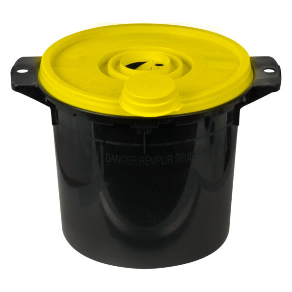 Caja Safe negra con tapa amarilla sobre fondo blanco