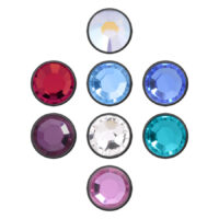 Neun runde Piercing Aufsätze mit bunten Kristallen auf weißem Hintergrund