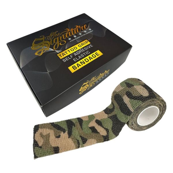 Rollo de Venda de Agarre Camuflaje junto a caja negra con letras amarillas