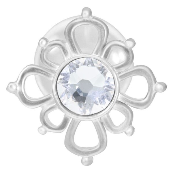Labret de plata con piedra cristalina sobre fondo blanco