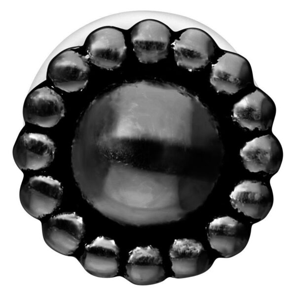 Piercing Push-Fit Labret Nub Negro sobre fondo blanco