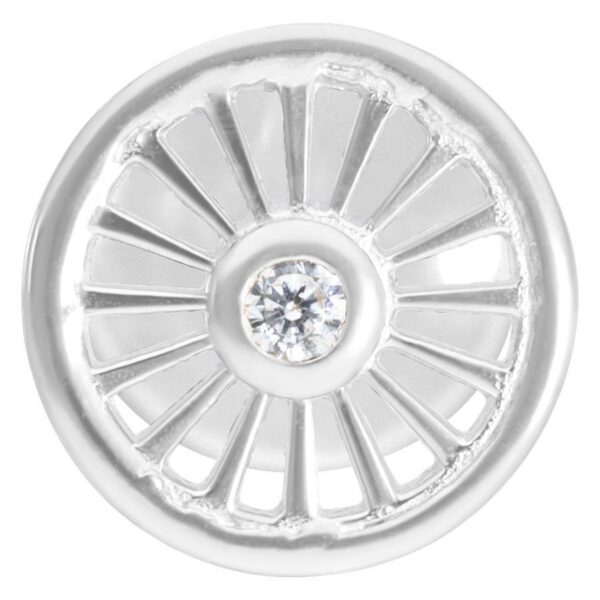 Labret Suncircle Push-Fit de plata con cristal redondo sobre fondo blanco