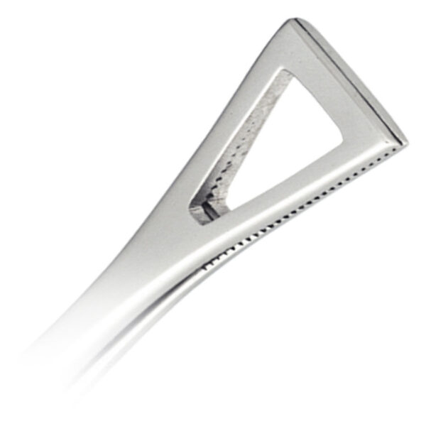 Herramienta de piercing Duval plateada de acero inoxidable sobre fondo blanco