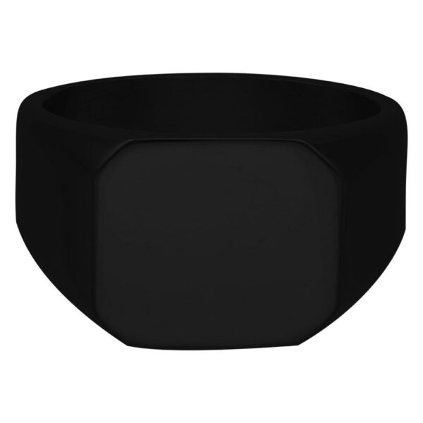 Anillo negro grabable de acero quirúrgico 316L, tamaño 17 mm, sobre fondo blanco
