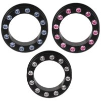 Tres túneles negros con cristales claros, azul claro y rosa sobre fondo blanco