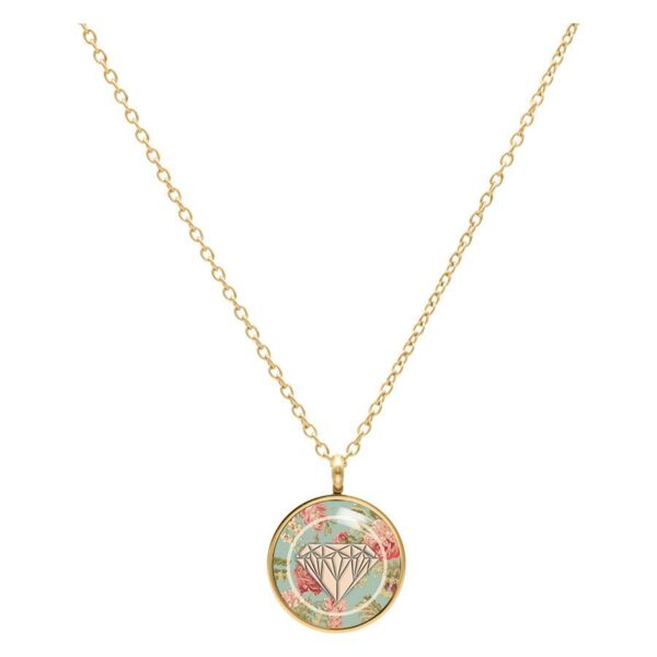 Collar dorado con colgante redondo, motivo de diamante sobre fondo menta