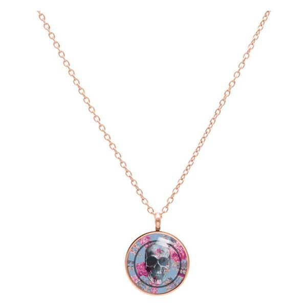 Cadena con motivo de calavera y rosas en oro rosa sobre fondo blanco