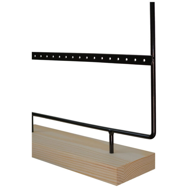 Marco de metal negro sobre base de madera clara, minimalista