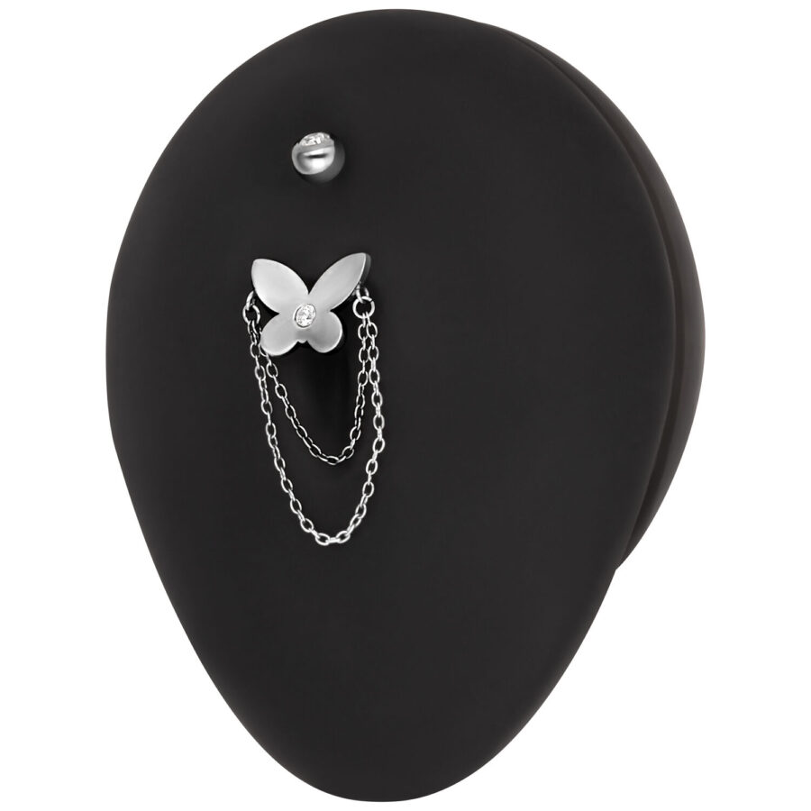 Bananabell plateado con mariposa y cadenas sobre fondo negro