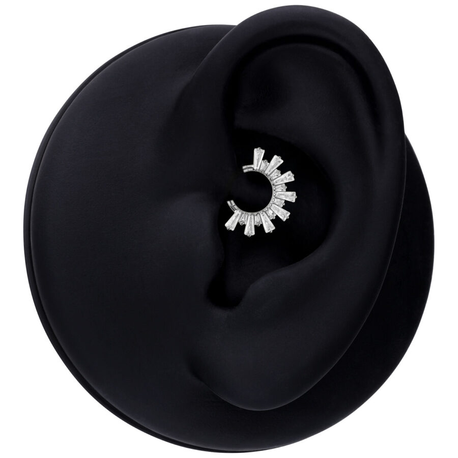Clicker de Septum Sunray de Cristal Plateado en modelo de oreja negra