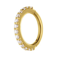 Aro dorado con bisagra y cristales de Moissanita sobre fondo blanco