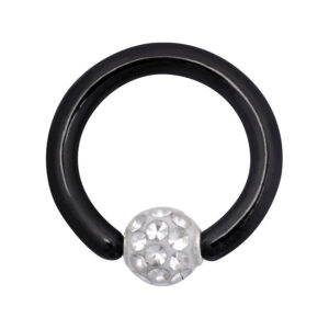 Anillo de bola de presión negro de titanio con bola cristalina, fondo de estudio